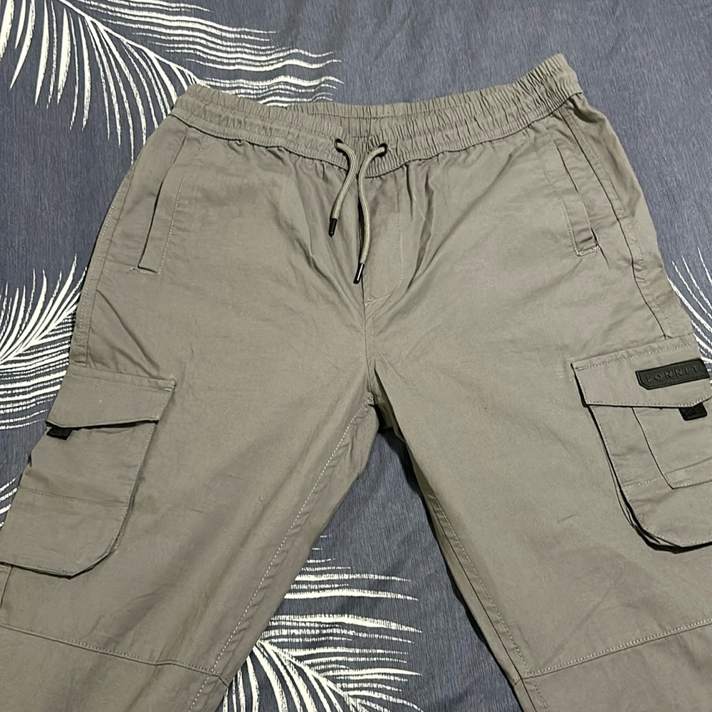 Cargo pants